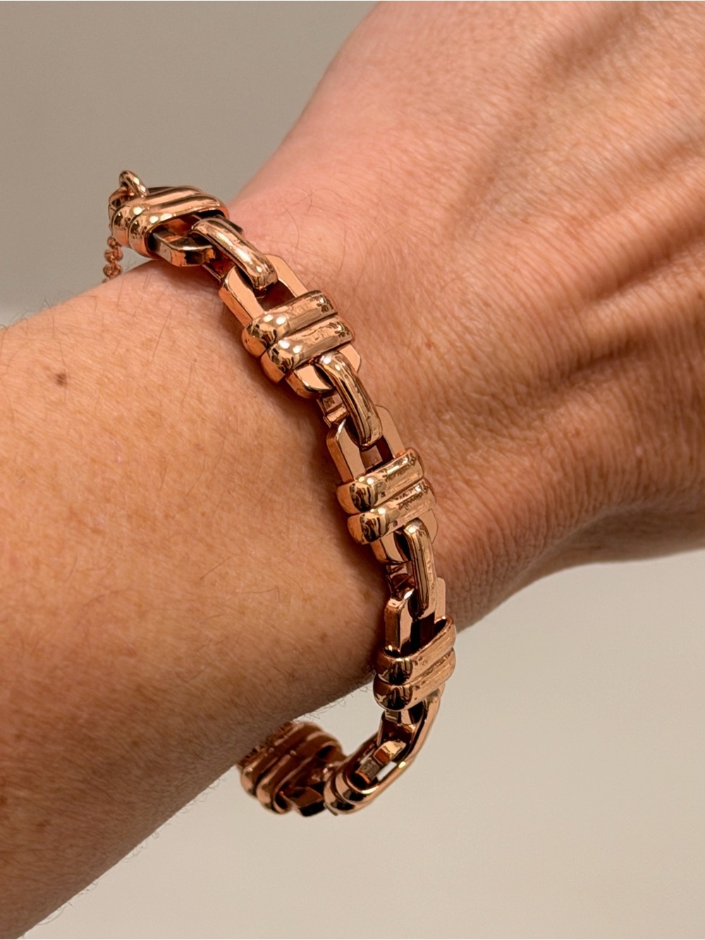 Bomb Party NWOT! Rose Gold Link Bracelet - Polished Chain Design